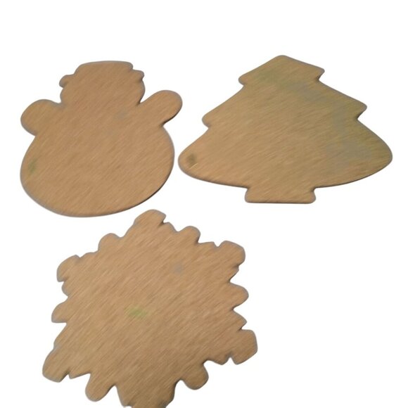 Christmas Coaster Lot Of Three Tree Snowman Snowflake Cork Holiday Colorful CB2 - Picture 5 of 5